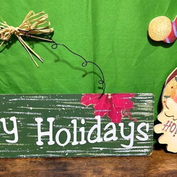 Happy Holidays Santa Clause‎ Christmas Door Wooden Hanging Decorations - Picture 4 of 5